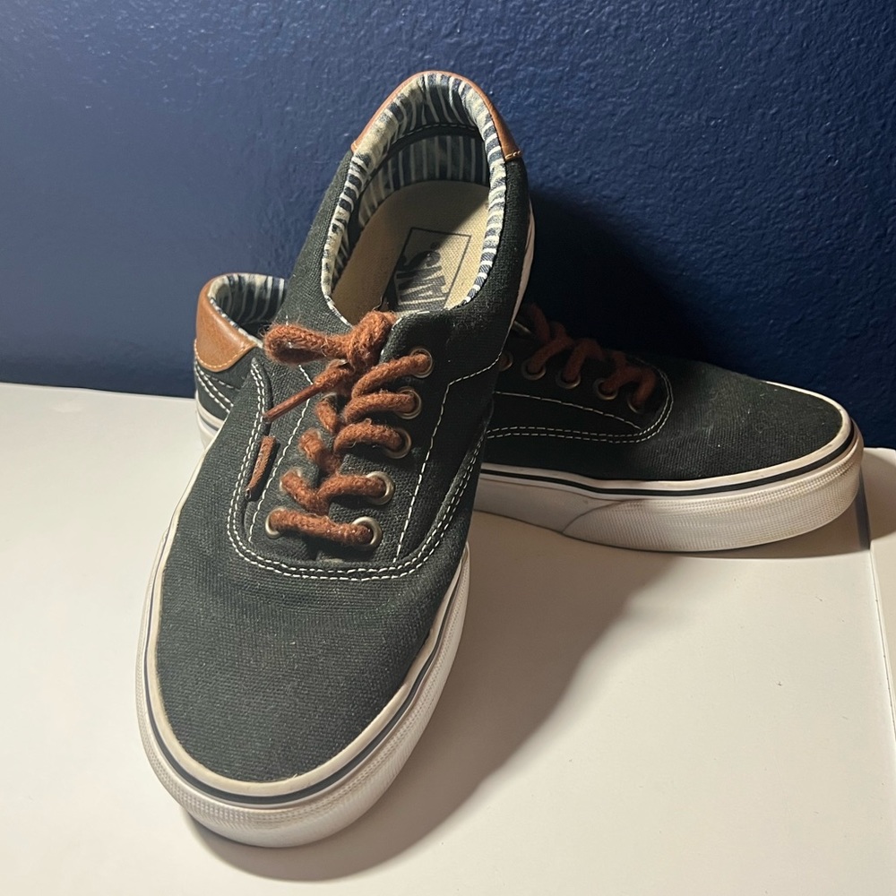 Black vans!